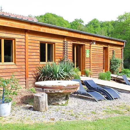 Holiday home Familial Avec Piscine Chauffee, Sauna Et Activites Sur Domaine De 15 Hectares - Fr-1-489-357 *